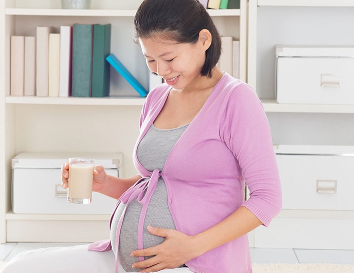Cung cấp dinh dưỡng giúp cải thiện tình trạng nội tiết tố kém khi mang thai