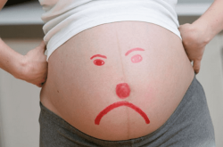 Viêm âm đạo khi mang thai thường xảy ra ở giai đoạn ba tháng đầu và cuối thai kỳ